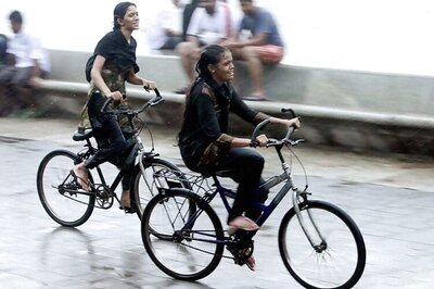 Najeeb Jung approves cycle-sharing policy for Delhi