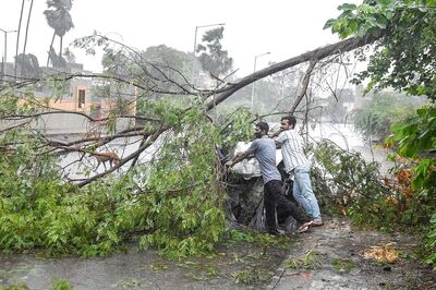 Cyclone Tauktae: Gujarat CM Monitors Situation from Emergency Ops Centre
