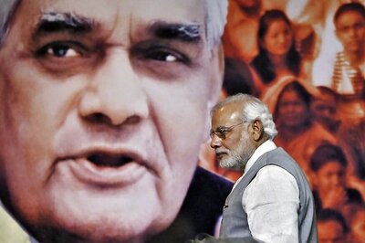 On Pokhran Nuclear Test Anniversary, PM Modi Hails Vajpayee's Courage