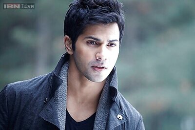 My role model for marketing films is Shah Rukh Khan: Varun Dhawan