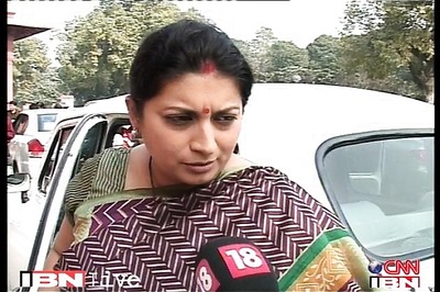 Smriti Irani mulls scrapping Delhi University's 4-year UG course: sources