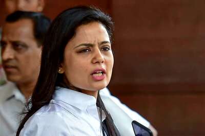 TMC MP Moitra Slammed for Criticising NRI Doctors Who Voiced Concern on Covid-19 Situation in Bengal
