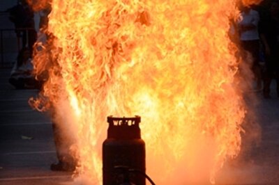 Bihar: Four Killed as LPG Cylinder Explodes on Motor Boat in Sone River