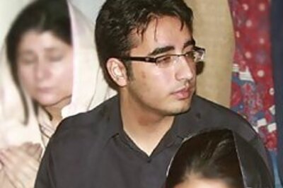 Son rise in Pak? PPP may name Bilawal as heir