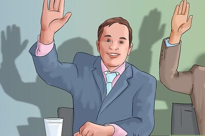 How to Ask Questions in a News Conference