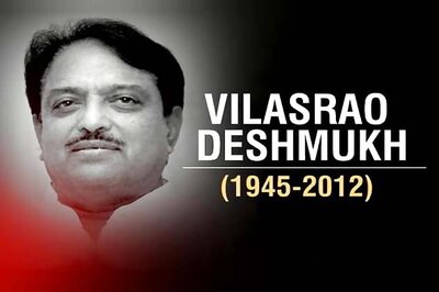 Rich tributes paid to Vilasrao Deshmukh on his first death anniversary