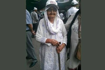 Colonel Pushpender Singh's 95-year-old mother, who is having one meal a day in fight for OROP, hospitalised
