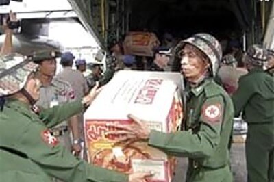 Indian team of armed medical personnel land in Yangon