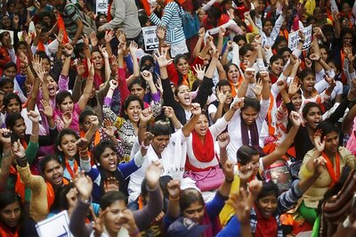 Concerned of Losing Ground, ABVP to Join BHU Student Protests in Delhi
