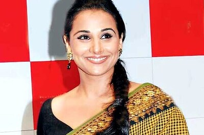 Vidya Balan receives 'Pride of Kerala' award