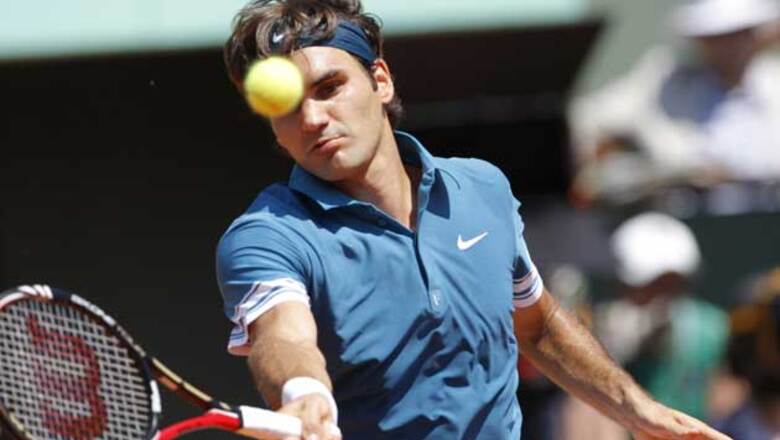 Federer enters 2nd round at French Open