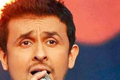 Viral Video: Sonu Nigam Perfectly Mimicking Udit Narayan, Kumar Sanu in Old Clip Amuses Fans