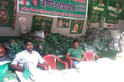 Sale of poll goodies yet to pick up even as Bihar election campaign gathers momentum