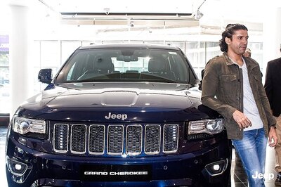 Bollywood Star Farhan Akhtar Buys Himself Jeep Grand Cherokee