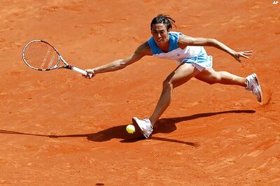 Schiavone loses to unseeded Lepchenko