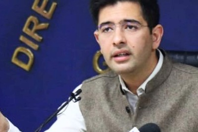 'Rakhi Sawant' is Back to Haunt Navjot Singh Sidhu. AAP Leader Retweets Old Jeer