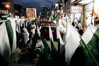 Islamabad braces for protest marches as Pakistan celebrates independence