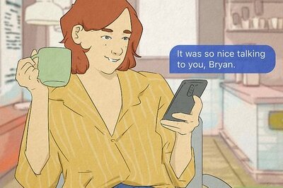 11 Subtle Flirty Texts to Intrigue Your Crush