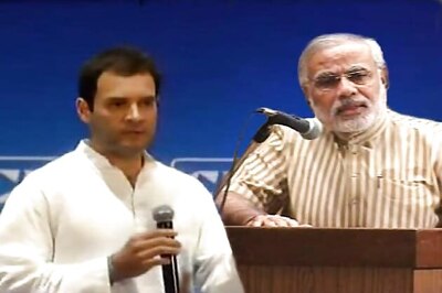 Narendra Modi, Rahul Gandhi selling 'dreams', says CPM
