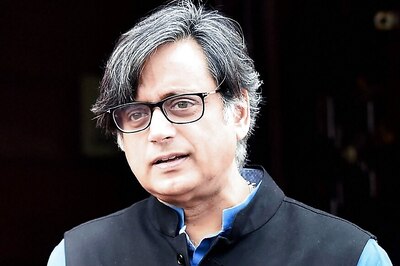 BJP's Projection of Vivekananda as 'Hindutva Icon' Ill-founded: Shashi Tharoor