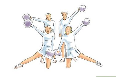 How to Start a Cheerleading Team