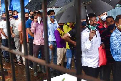 In North Bengal,  People Charged Rs 200 to Rs 400 for COVID-19 Vaccine Slot