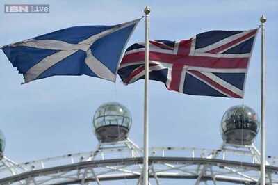London: Scottish flag raised over Downing Street