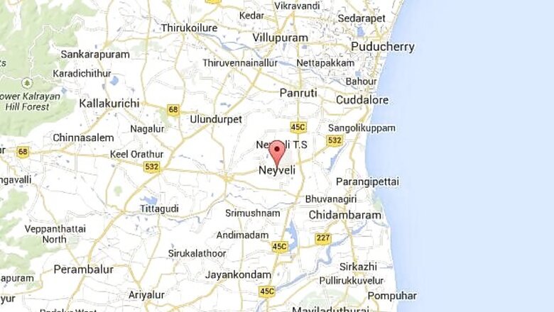 Tamil Nadu: Road roko by NLC workers; residents stage human chain protest