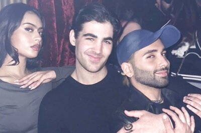 Akshay Kumar's Son Aarav, Kajol's Daughter Nysa Party With Orry In London, Photo Goes Viral; See Here