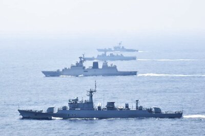 Bongosagar Exercise: Indian and Bangladeshi Navies Hold Military Drill in Bay of Bengal