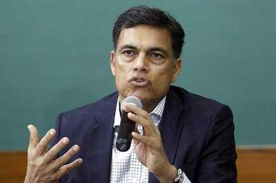Industrialist Sajjan Jindal Urges Govt to Strengthen Domestic Manufacturing Sector
