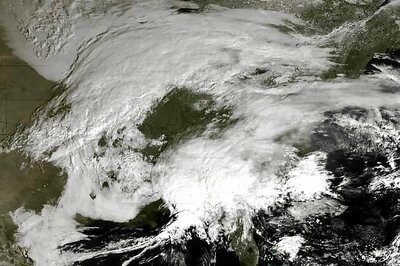 US: Blizzard threatens northeastern coast