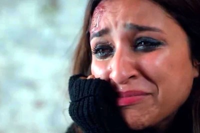 The Girl On The Train Trailer: Netizens Heap Praise on Parineeti Chopra's Performance