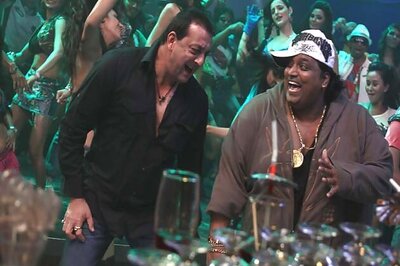 Department: Sanjay Dutt dedicates song to Big B