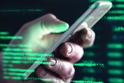 World Information Society and Telecommunication Day 2022: Here's How to Keep Your Smartphone Safe From Hackers and Malwares