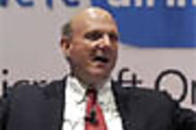 Microsoft revives tablet dreams, plans 'iPad killers'