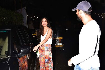 Who’s The Mystery Girl With Actor Prateik Babbar?