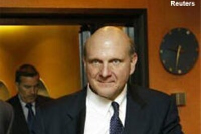 Microsoft CEO pours cold water on Yahoo interest