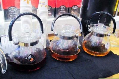 How to Arrange a Tea Tasting Party