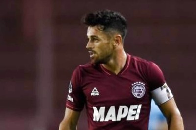 Argentine Referee Accuses Lanus' Striker Lautaro Acosta of Threatening to Kill Him