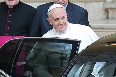 New Pope returns to Rome hotel to pay bill