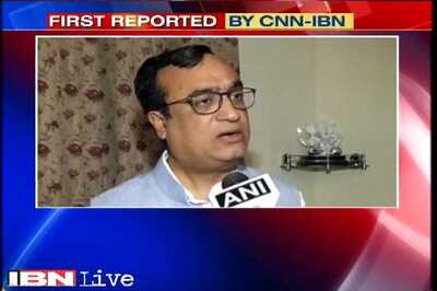 Public ads: Supreme Court declines to entertain Ajay Maken's PIL against Delhi government