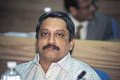 Goa: CM Parrikar speaks to PM on his stand on Governor's resignation