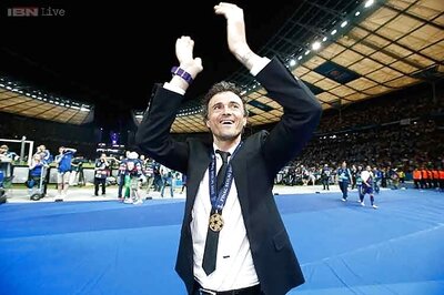 Luis Enrique won't say if he will stay at Barcelona