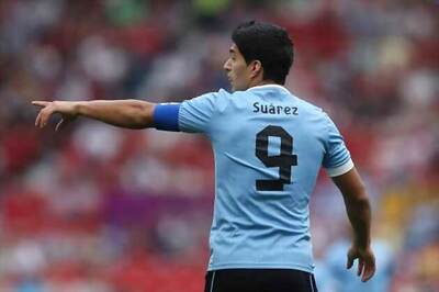 Suarez seals Uruguay win ahead of qualifier he will miss