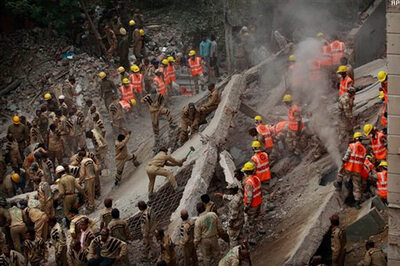 MCD suspends four over east Delhi building collapse