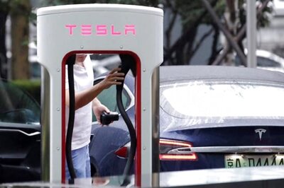 Elon Musk Issues Denial on Legal Head Quitting Tesla