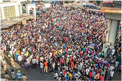 Man Held for Inciting April 14 Mumbai Migrant Workers' Mob Gets Bail