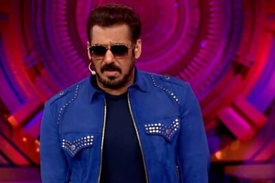 Bigg Boss OTT 2: Salman Khan Announces 'No Nomination', Warns Cyrus Broacha Against Voluntary Exit