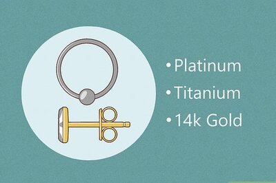 How to Choose the Right Jewelry After Getting Your Ears Pierced